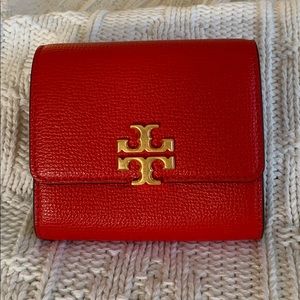 Authentic Tory Burch Kira foldable medium wallet